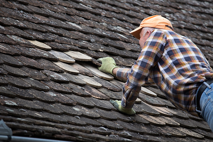 Common Roof Problems and How to Address Them: A Guide to Roof Repair
