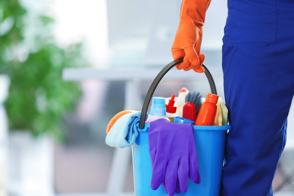 Maintaining Cleanliness and Professionalism: The Importance of Janitorial Services